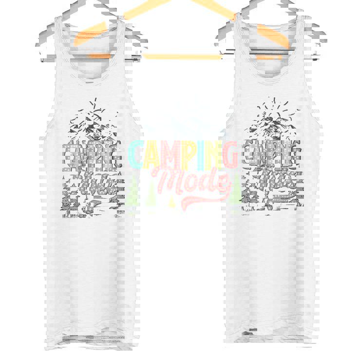 キャンプモード おもしろキャンパー 自然愛好家 スカウト ハローサマー タンクトップ