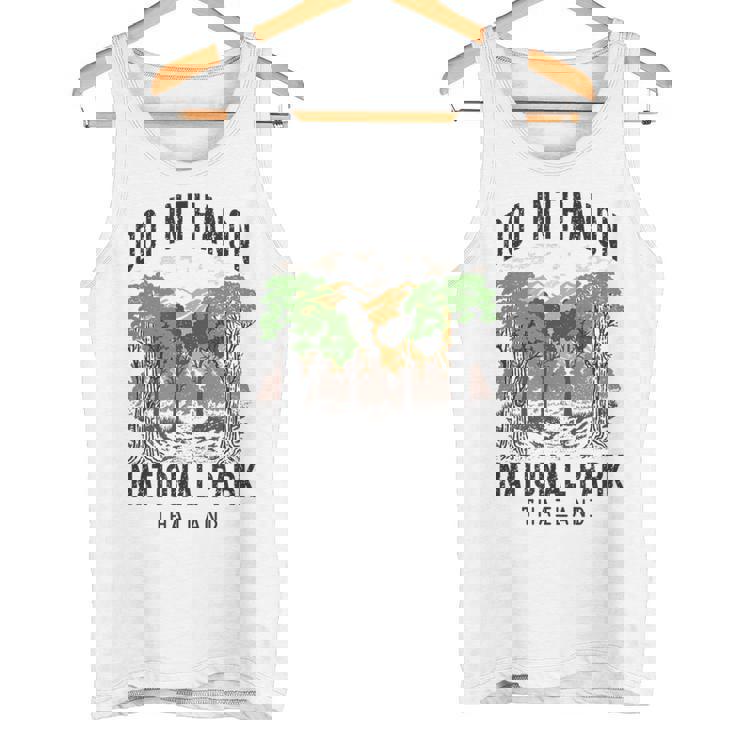 ドイインタノン国立公園タイ タンクトップ