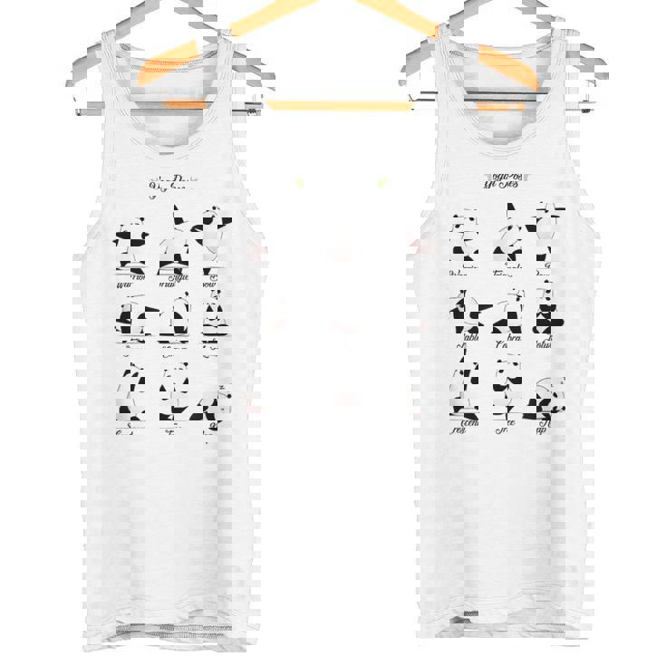 パンダヨガポーズ、パンダは異なるヨガポジションを作ります。 タンクトップ