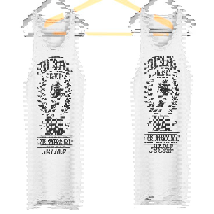 フットボール選手 お父さんみたいな 普通のお父さん ただクーラー タンクトップ