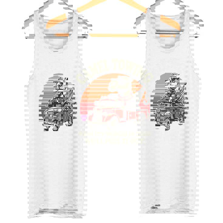 ラクダ牽引、しっかりと固定されている場合は引き出します。 長袖tシャツ タンクトップ