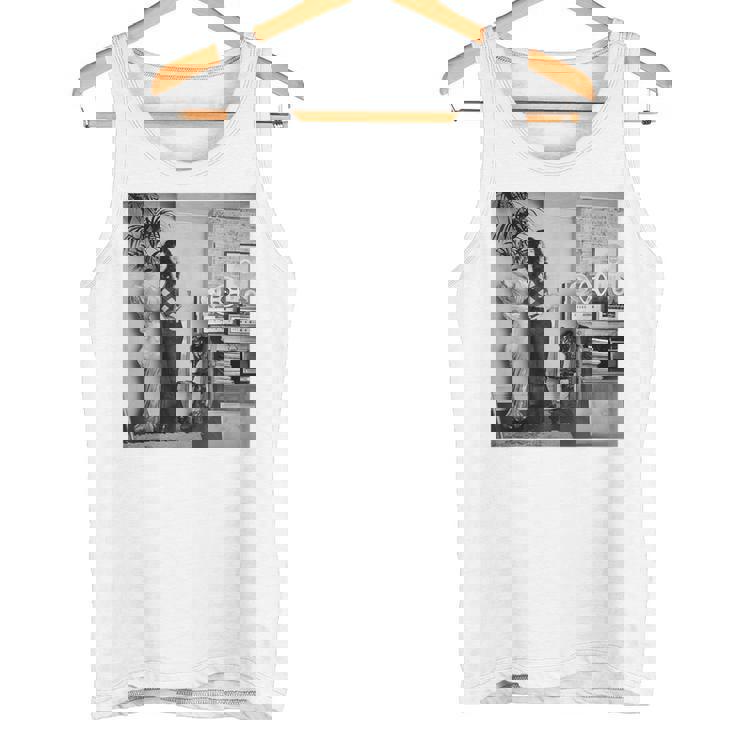 レッド・ツェッペリンのギタリスト、ジミー・ペイジ 1970 タンクトップ