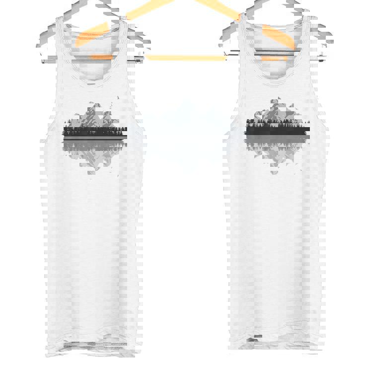 森 山 反射 野生動物 自然 ハイキング ハイカー タンクトップ