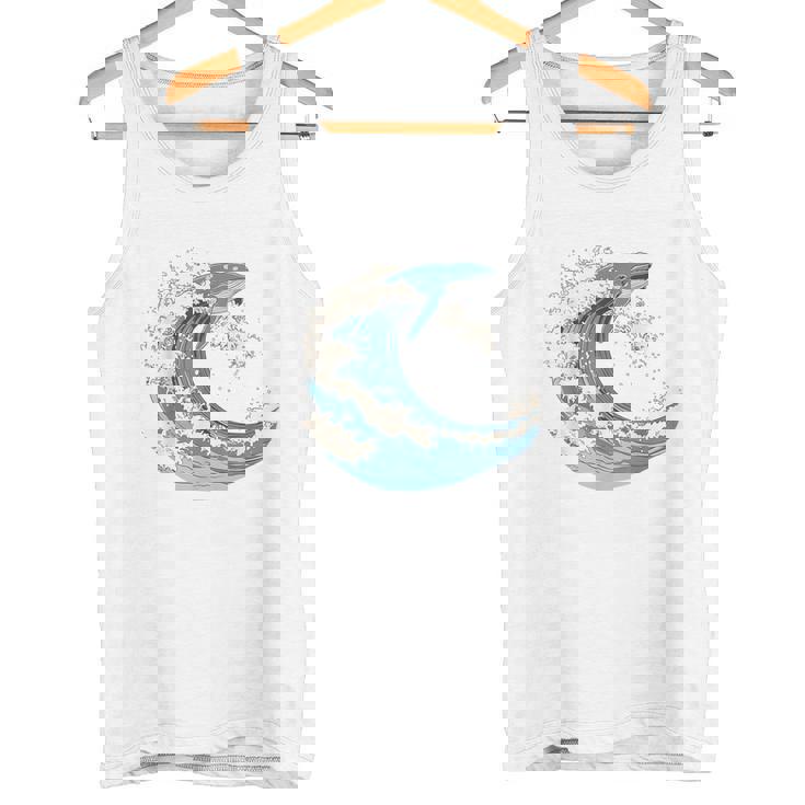 海の波から現れる芸術的なクジラ タンクトップ