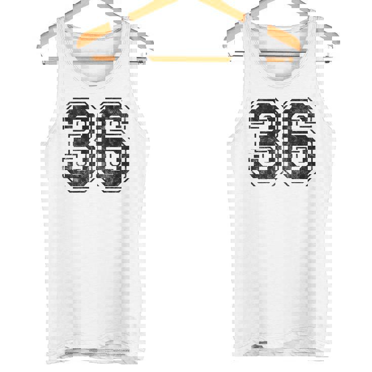 背中に36番。 タンクトップ