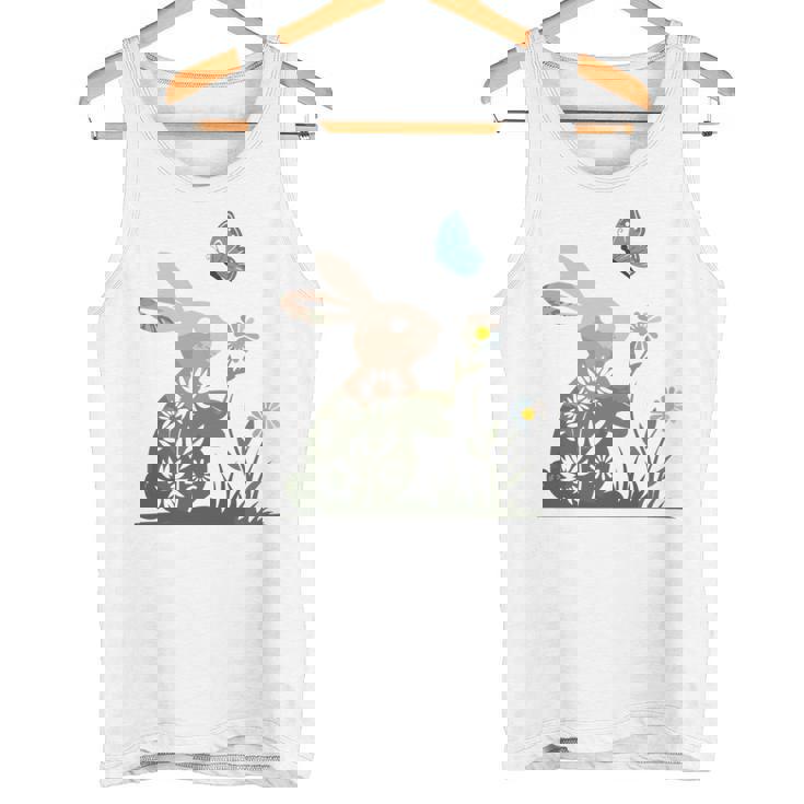 蝶のイースターとデイジーを保持している甘いウサギのウサギ 長袖tシャツ タンクトップ