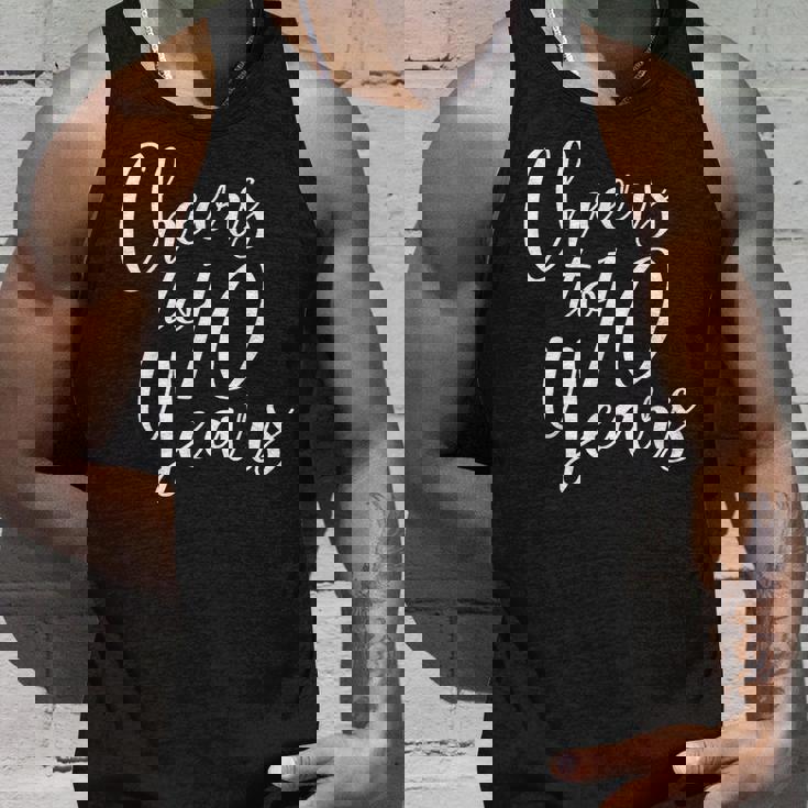 10歳、10歳の誕生日、グループ、10周年記念に乾杯。 タンクトップ 彼への贈り物