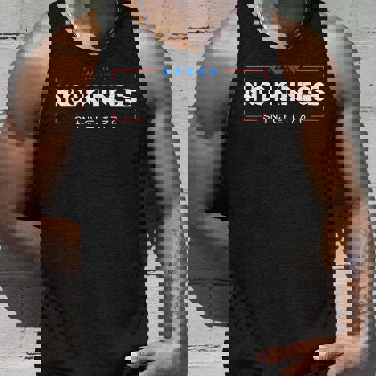 1776年以来王様はいないシンプル タンクトップ 彼への贈り物