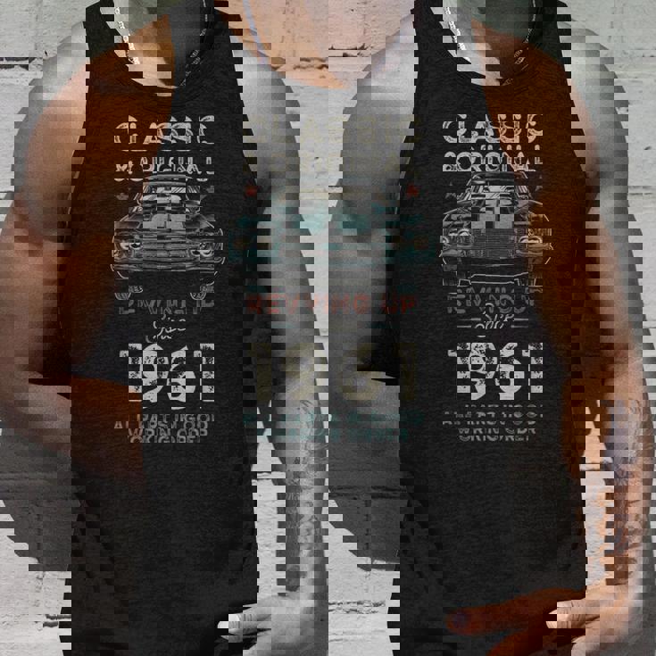 1961年生まれ マッスルカー生誕64周年 タンクトップ 彼への贈り物