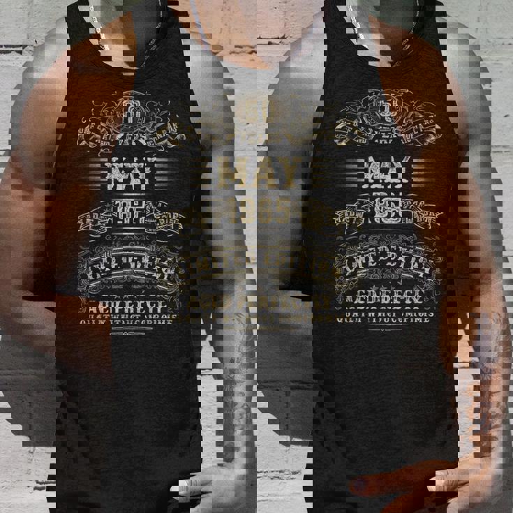 1965年5月 60歳 誕生日プレゼント 男性用 60歳 誕生日 タンクトップ 彼への贈り物