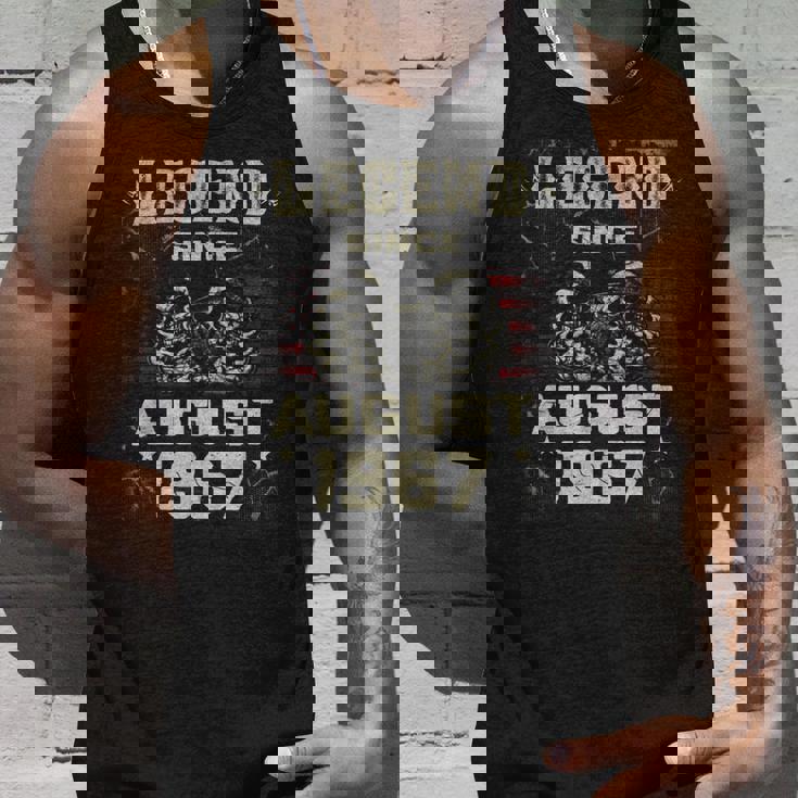 1967年8月より伝説 1967年8月生まれの誕生日 タンクトップ 彼への贈り物