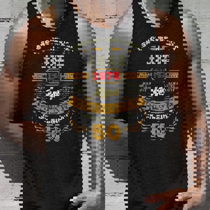 1975年6月生まれ、50歳のヴィンテージ・バースデー・レジェンドたち タンクトップ 彼への贈り物