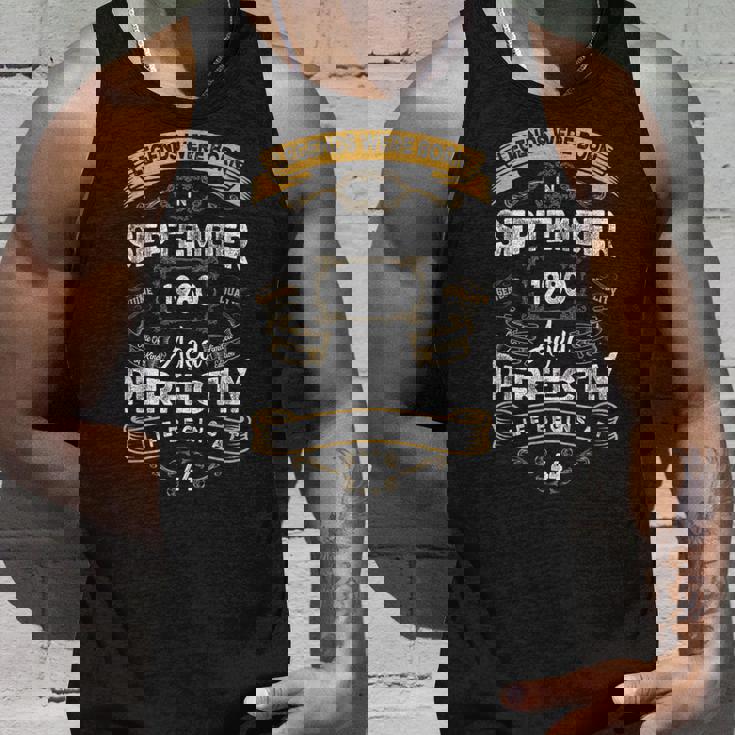 1980年9月に誕生した44歳の誕生日レジェンド。 タンクトップ 彼への贈り物