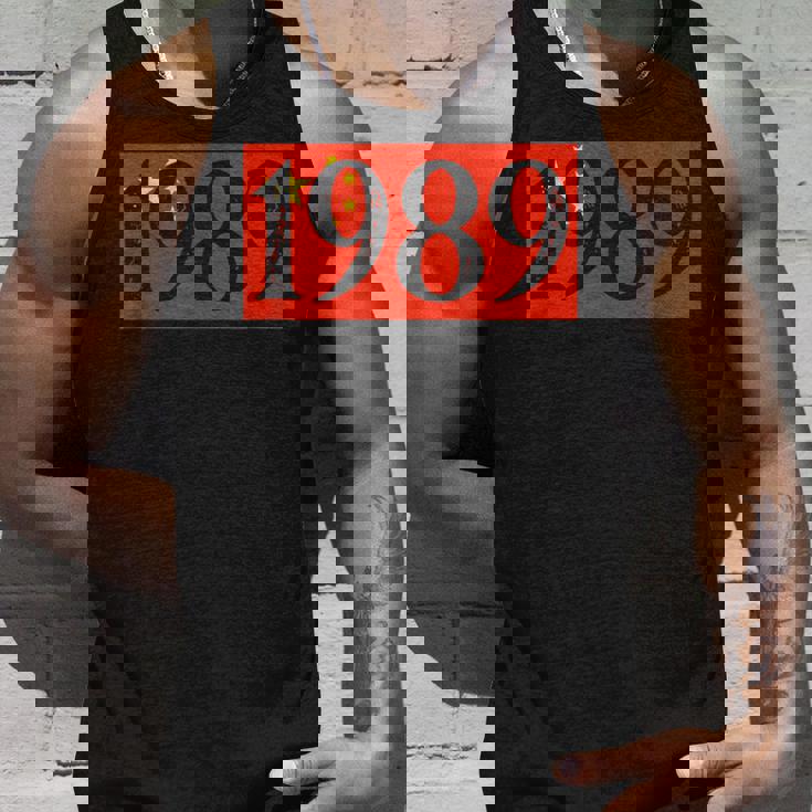 1989年天安門スクエア抗議ccp中国デザイン タンクトップ 彼への贈り物