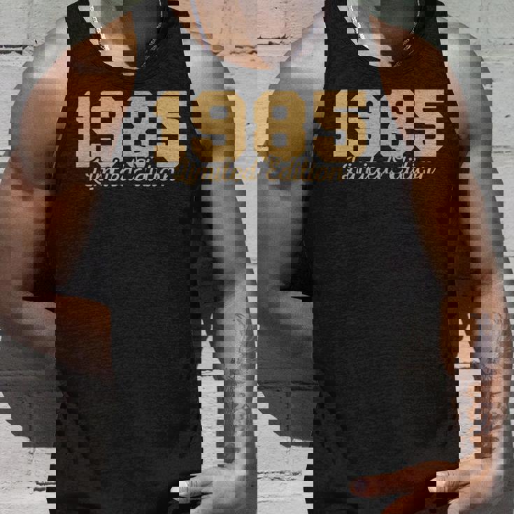 39 Birthday Decorations Best Of 1985 Bday 39Th Birthday タンクトップ 彼への贈り物
