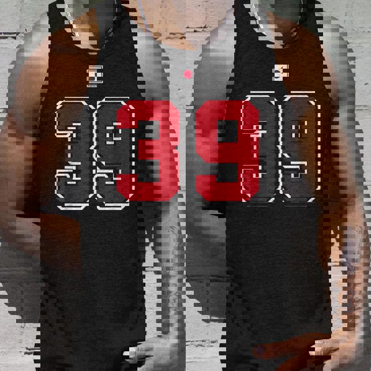 39 ナンバー カレッジスタイル ヴィンテージ 赤 白 日本国旗 タンクトップ 彼への贈り物