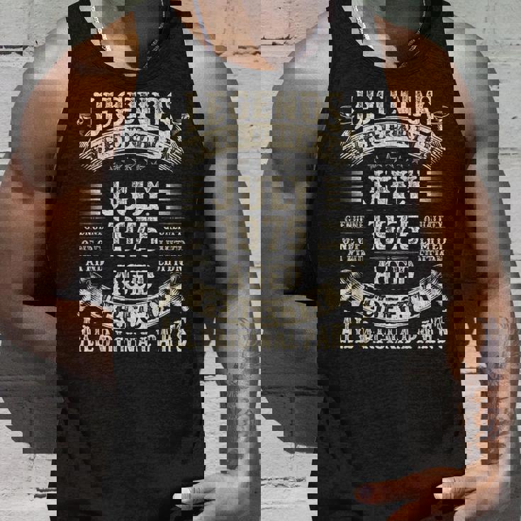 50歳の男性への50歳の誕生日プレゼント 1975年7月 タンクトップ 彼への贈り物