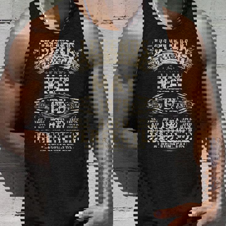 50歳の男性への誕生日プレゼント 1975年5月 50歳 誕生日 タンクトップ 彼への贈り物