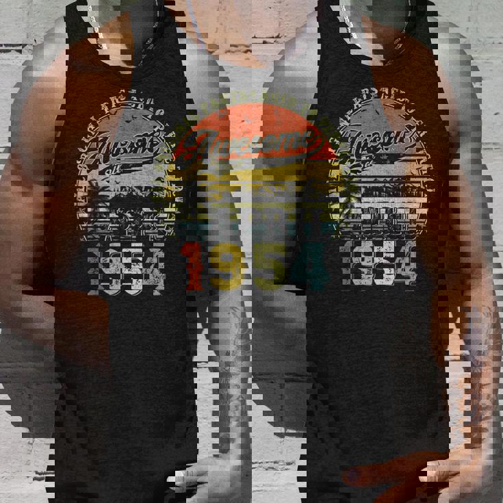 70歳 誕生日プレゼント 男性用 1954年4月 誕生日 ヴィンテージ タンクトップ 彼への贈り物