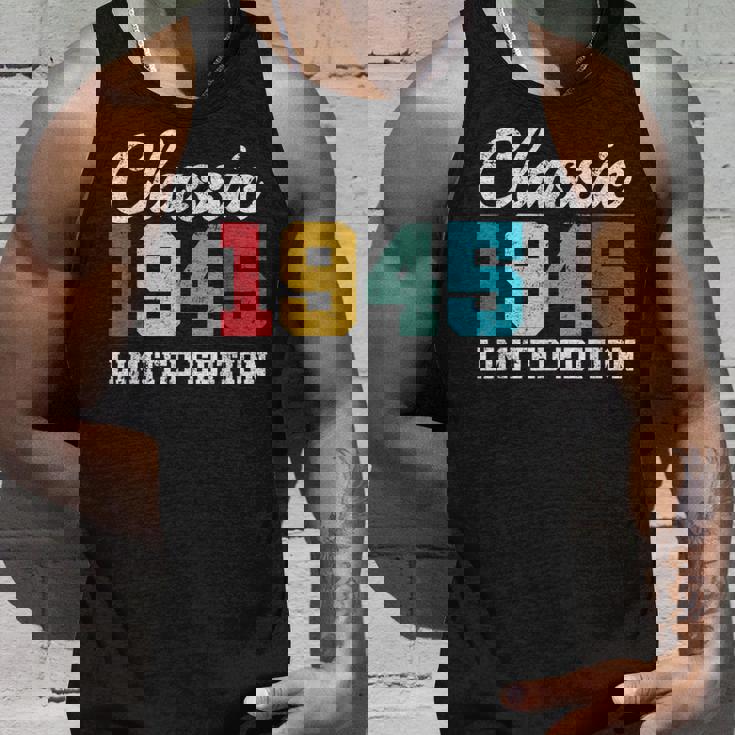 80歳クラシック1945年限定版レトロ80歳の誕生日 タンクトップ 彼への贈り物