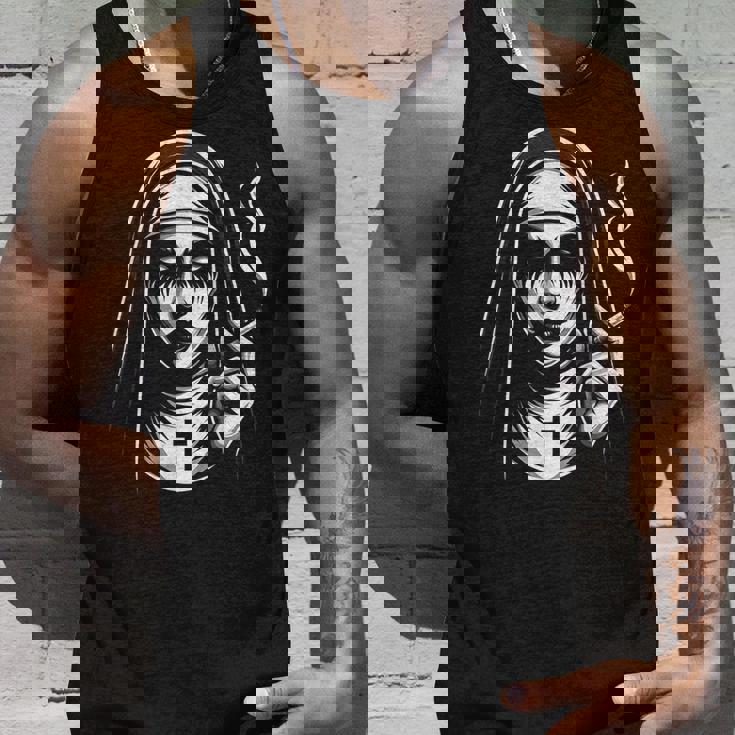 Badmoking Nun オカルトゴス 魔術&ホラー ゴシック タンクトップ 彼への贈り物