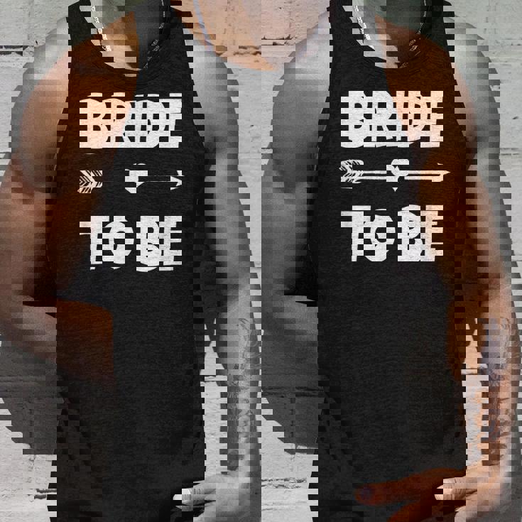 Bride To Be ブライダルシャワーギフトアイデア 花嫁シャツ タンクトップ 彼への贈り物