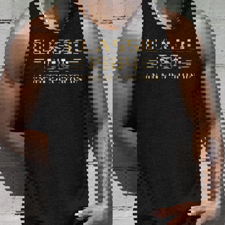 Classic 1984 ヴィンテージカー誕生41周年 タンクトップ 彼への贈り物