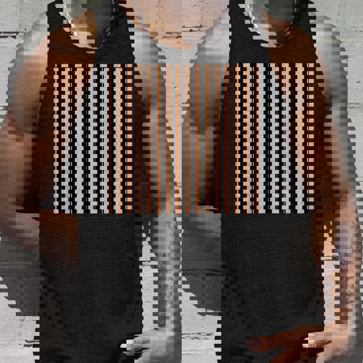 Color Of The Year 2024 -ピーチファズとブラックストライプ タンクトップ 彼への贈り物