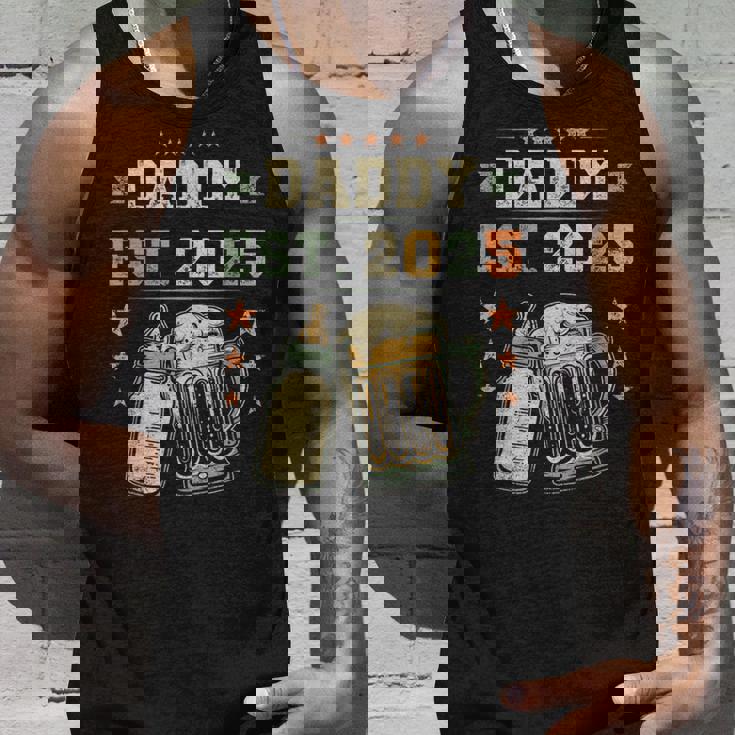 Daddy Est 2025 年のパパ 初めての父の日 新しい父親 若い父親 タンクトップ 彼への贈り物