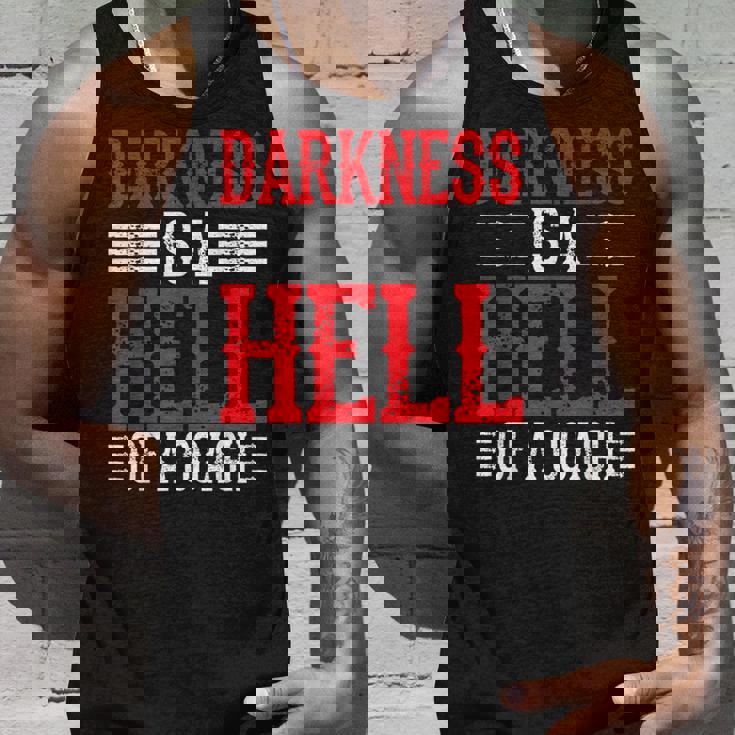 Darkness Is A Hell Of A Coach やる気を引き出す考え方 タンクトップ 彼への贈り物