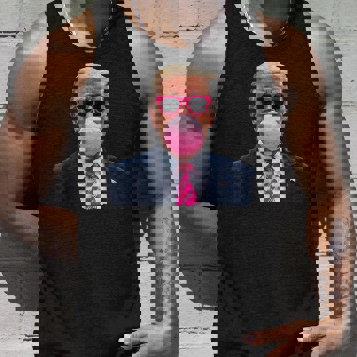 Pop Trump Pink Bubble Gumintage Trump Pink Glasses タンクトップ 彼への贈り物