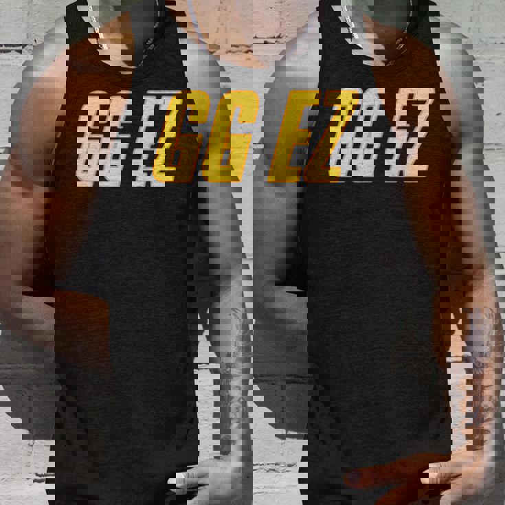 Gg Ez Ggez Good Game Easy Over Ow Fps おもしろゲーミングウォッチ Ow2 タンクトップ 彼への贈り物