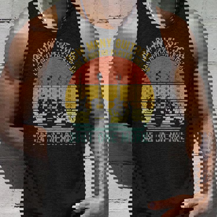 How Many Guitars メンズ ミュージシャン ギタープレーヤー タンクトップ 彼への贈り物