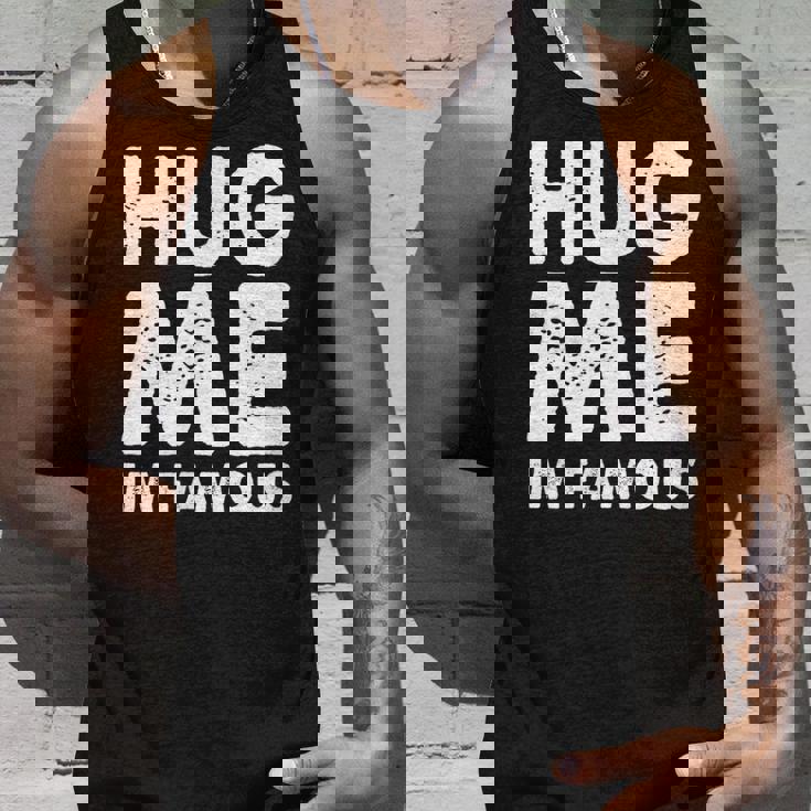 Hug Me I'm Famous ファニーハガー タンクトップ 彼への贈り物