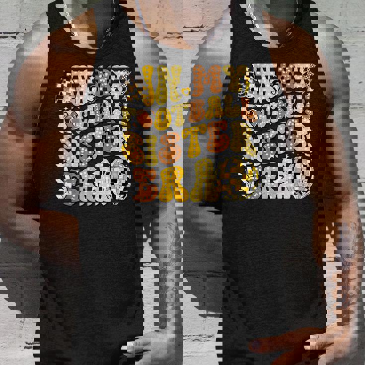 In My Footballister Era アメリカンフットボールヘルメットゲームデー タンクトップ 彼への贈り物