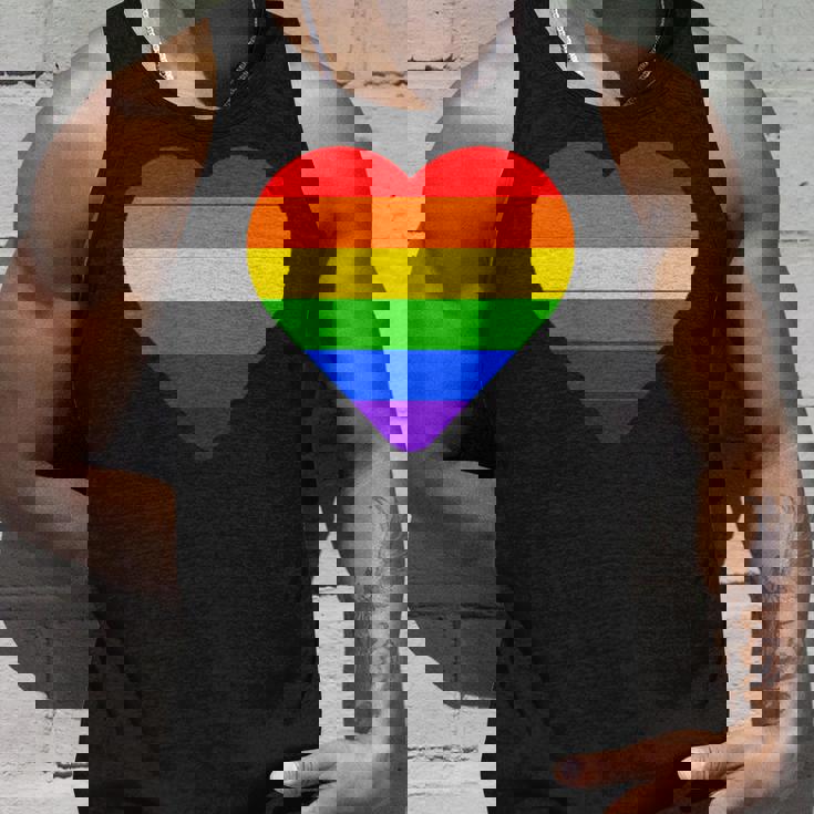 Lgbt レインボー・ハート・フラッグ ゲイ・バイ・ラブ・プライド月間 Lgbtq タンクトップ 彼への贈り物