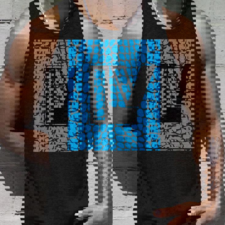 Lv タンクトップ 彼への贈り物