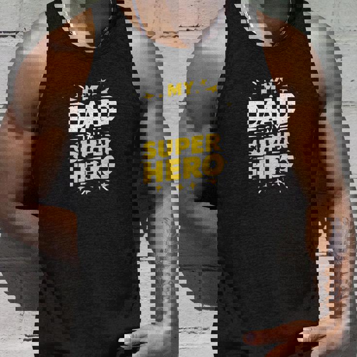 My Dad Is Myuper Hero タンクトップ 彼への贈り物