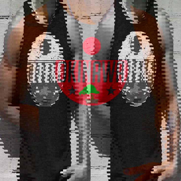 Okinawa Japanintage Flag Bonsai Tree Karateouvenir タンクトップ 彼への贈り物