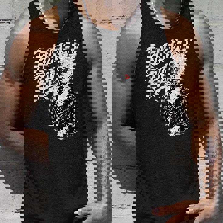 Rockabilly Rebel Blonde Pinup With Attitude Graphic タンクトップ 彼への贈り物