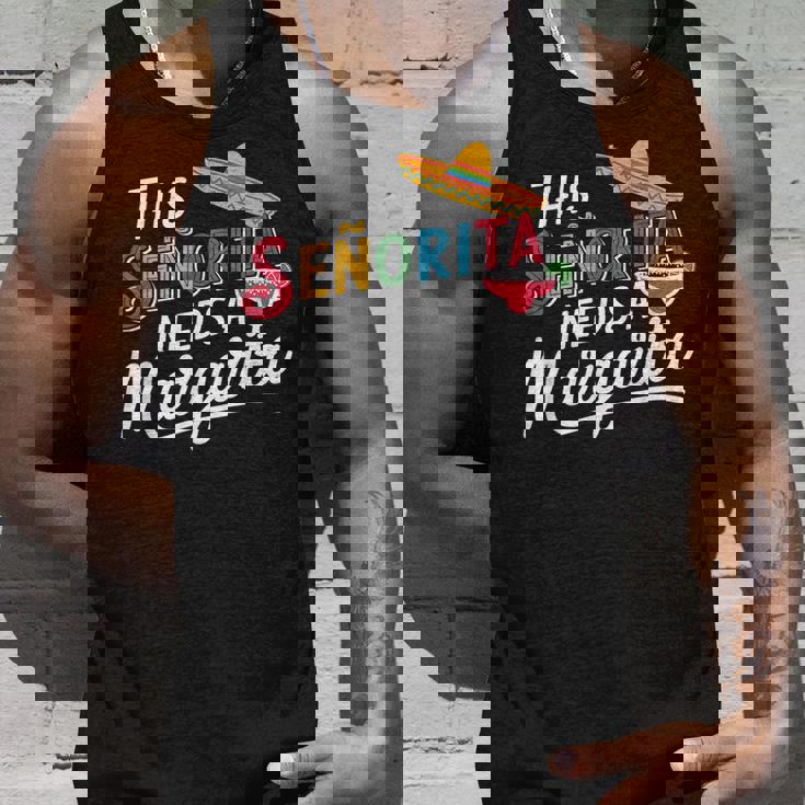 Senorita Margarita Lover Cinco De Mayo Fiesta ギフト タンクトップ 彼への贈り物