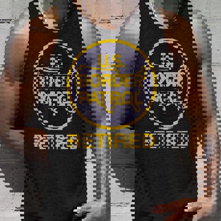 US ボーダー パトロール 退職 面白い アメリカン 愛国心 ユーモア タンクトップ 彼への贈り物