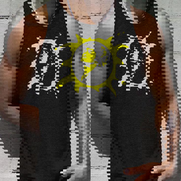 Viktor Tsoi ロックミュージシャン ロシアシネマ ギフト タンクトップ 彼への贈り物