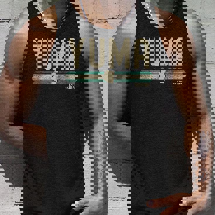 Yuma Az タンクトップ 彼への贈り物