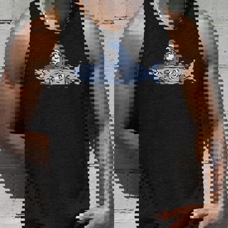 おさかなのくるまを運転するサメ タンクトップ 彼への贈り物