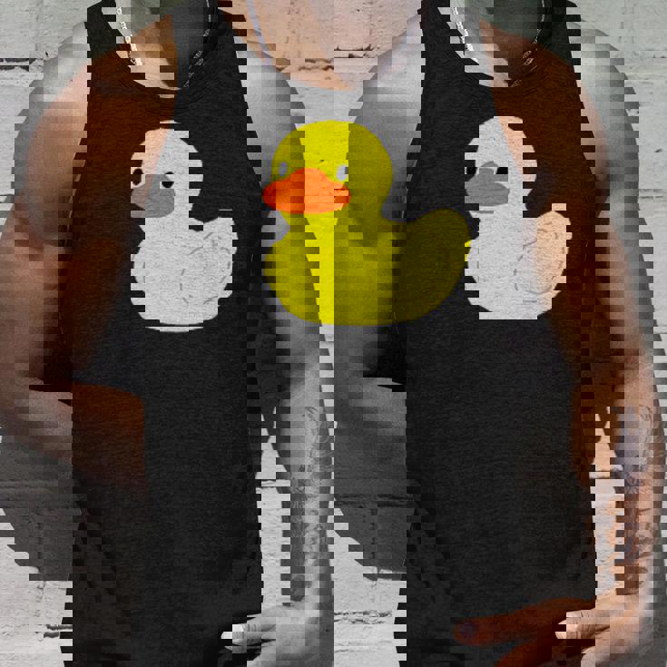 かわいいラバーダックイエローグラフィックかわいいラバーダック タンクトップ 彼への贈り物