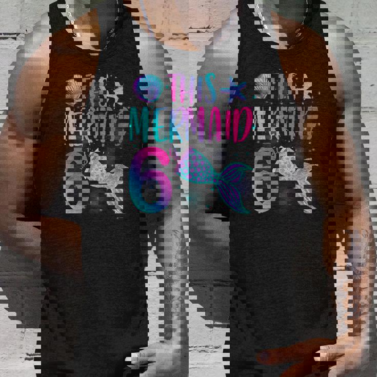 このマーメイドは6歳の6歳の誕生日マーメイドガールパーティーです。 タンクトップ 彼への贈り物