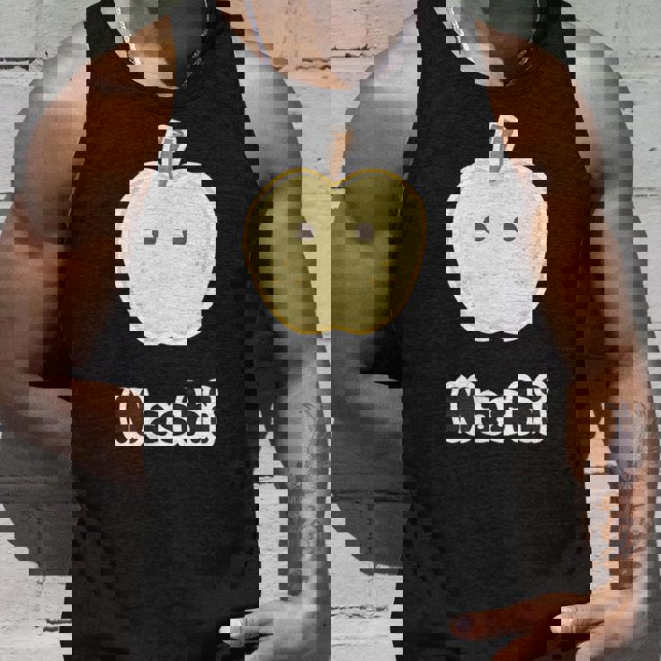 なし 梨 Nashi【変なtシャツ屋さん】秋 果物 ゆるくて かわいい 面白い イラスト タンクトップ 彼への贈り物