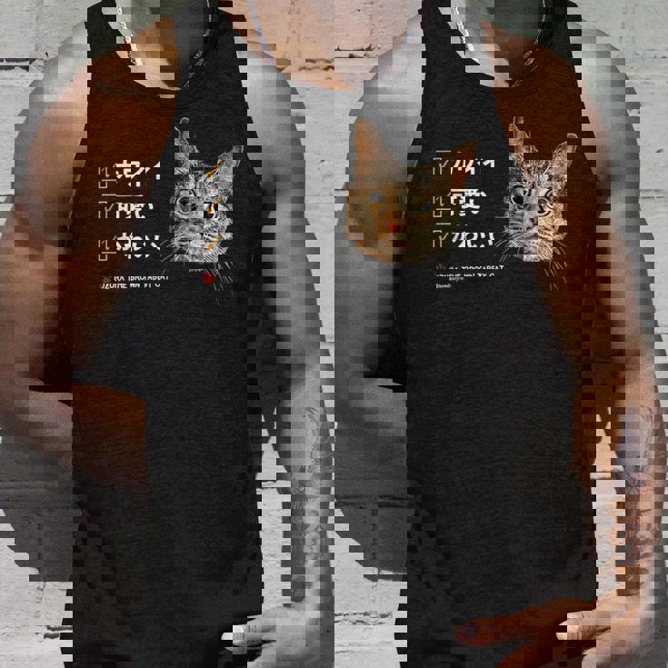 ねこ、かわいい 猫 キジトラ猫 鶉 うずら かわいい Cat タンクトップ 彼への贈り物