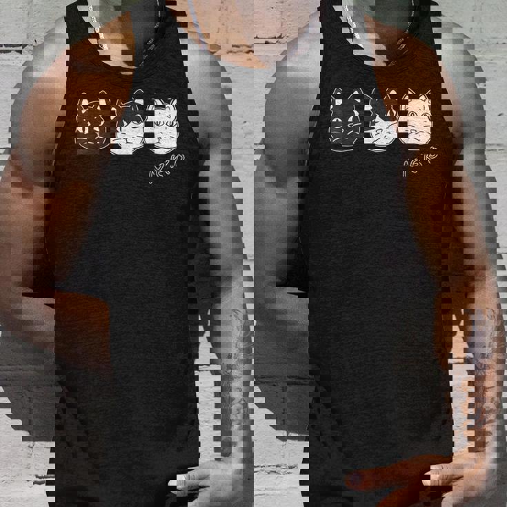 ねこさん 3 スリー Neko・Neko・Neko 黒猫・ハチワレ・白猫【どうぶつフレンズ】不機嫌猫 顔イラスト タンクトップ 彼への贈り物